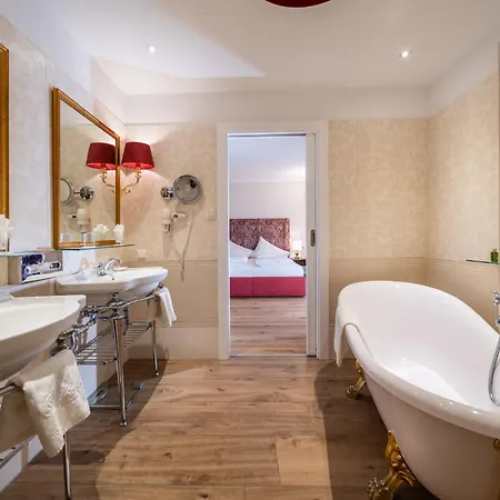 Seefischer - Finest Hideaway فندق 4*