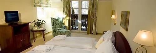 Hotel Seefischer - Finest Hideaway Döbriach